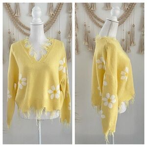 Polly & Esther Y2K yellow floral sweater grunge distressed shredded daisy 🌼 M
